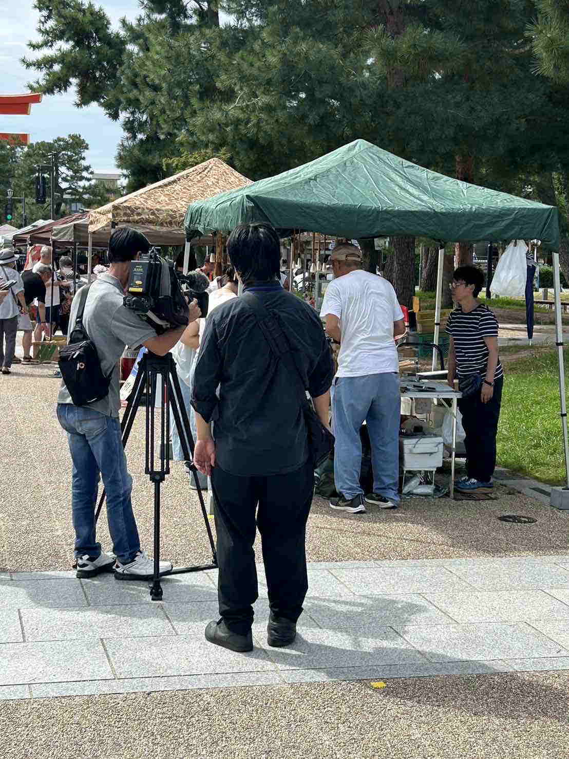 岡崎公園フリーマーケット写真　９／１５