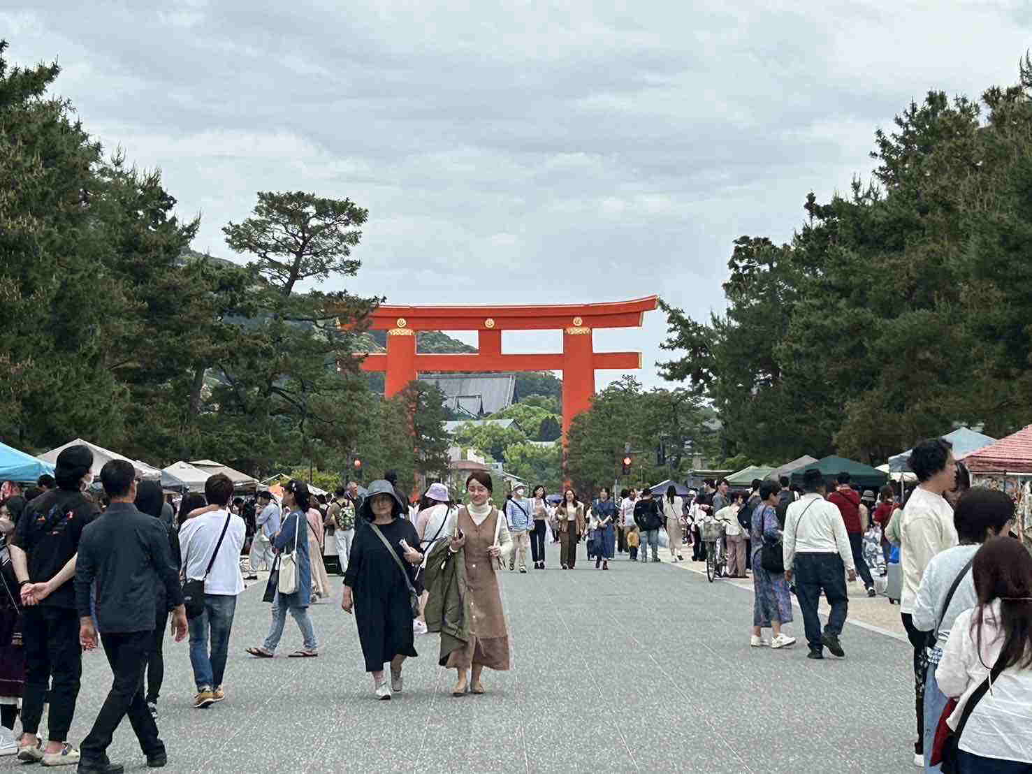 岡崎公園フリーマーケット写真　３／２０